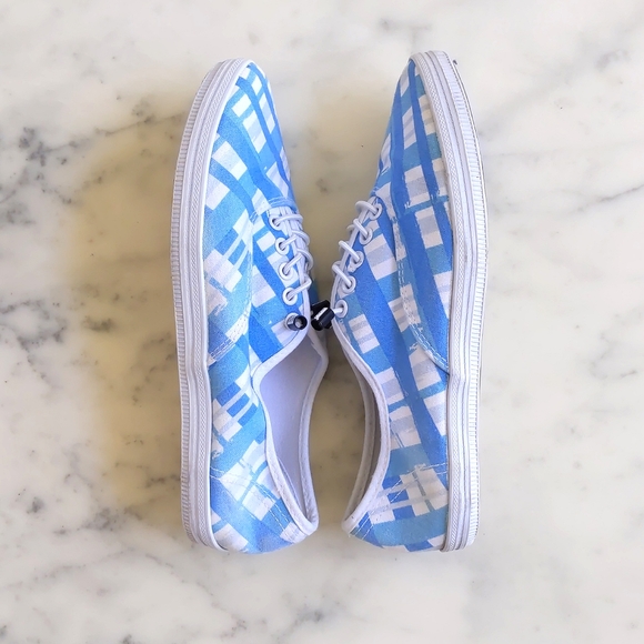 Blue and White Plaid Canvas Sneakers with non-marking soles. - Picture 4 of 6